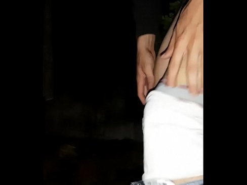 ❤️ Aladugbo mi fo lori ogiri idalẹnu mi ❤️  ni onihoho% yo.xxxpornimages.ru%